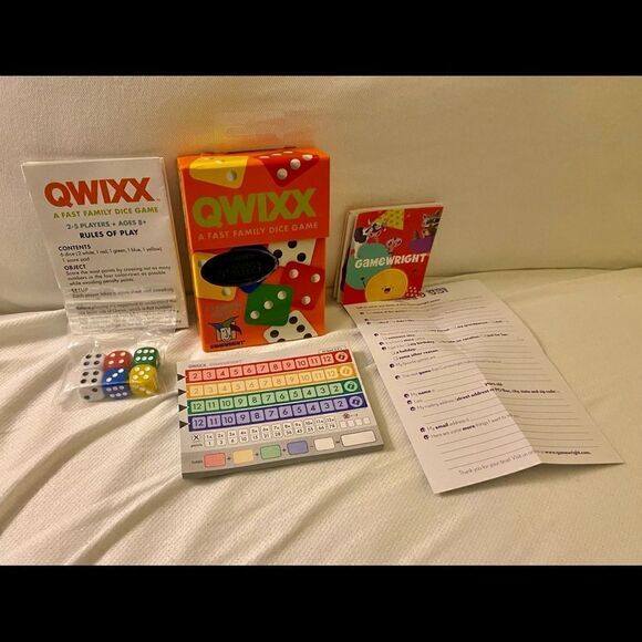 Qwixx A Fast Family Dice Game New with Tags - Picture 2 of 8